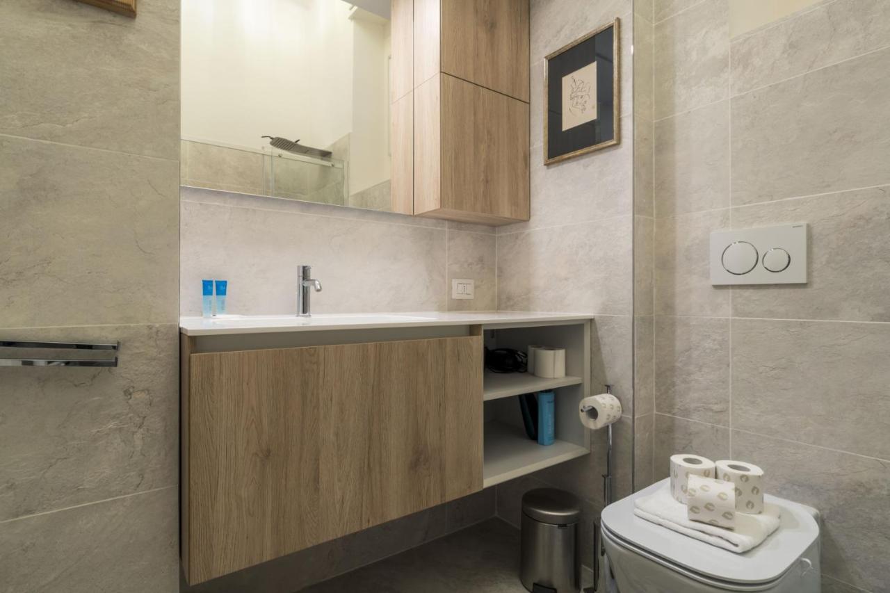 Easylife - Comoda Residenza Con Terrazzino Abitabile In Zona Sant Ambrogio Milão Exterior foto
